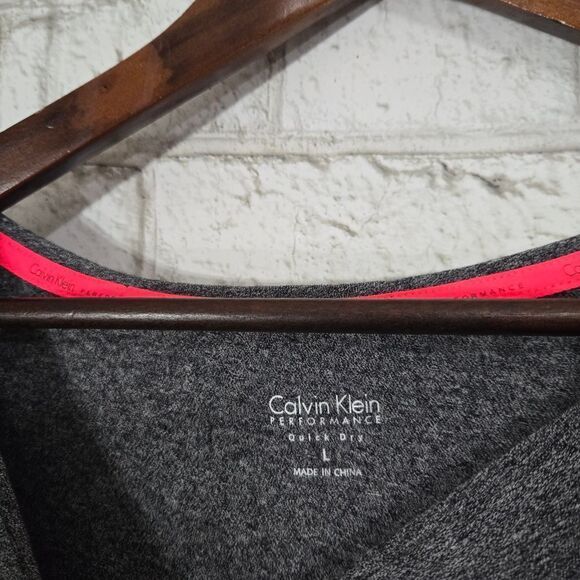 Calvin Klein Performance top - Picture 7 of 11